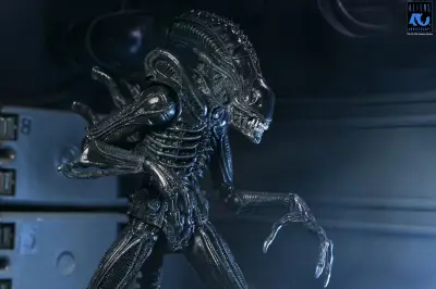 Figurine aliens 40th anniversary warrior xenomorph black ultimate af